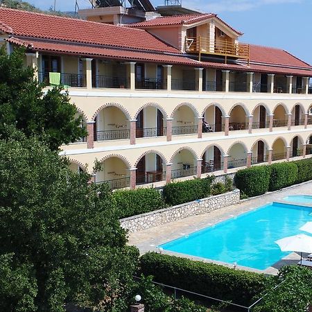 Apart-Hotel Llazari Himarë Dış mekan fotoğraf