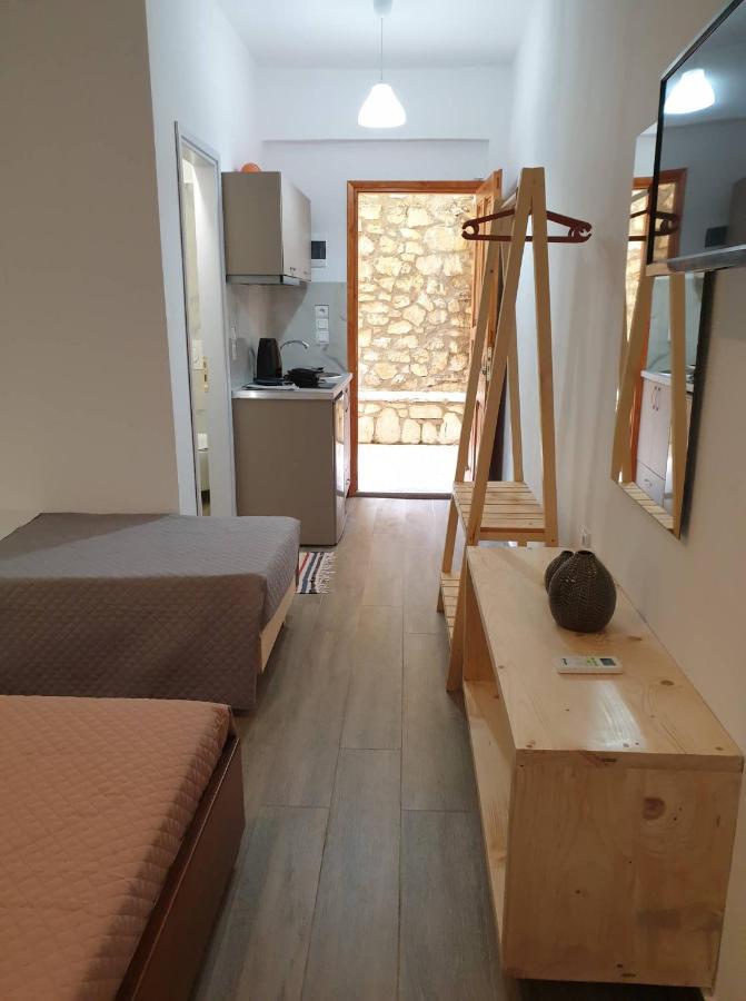 Apart-Hotel Llazari Himarë Dış mekan fotoğraf