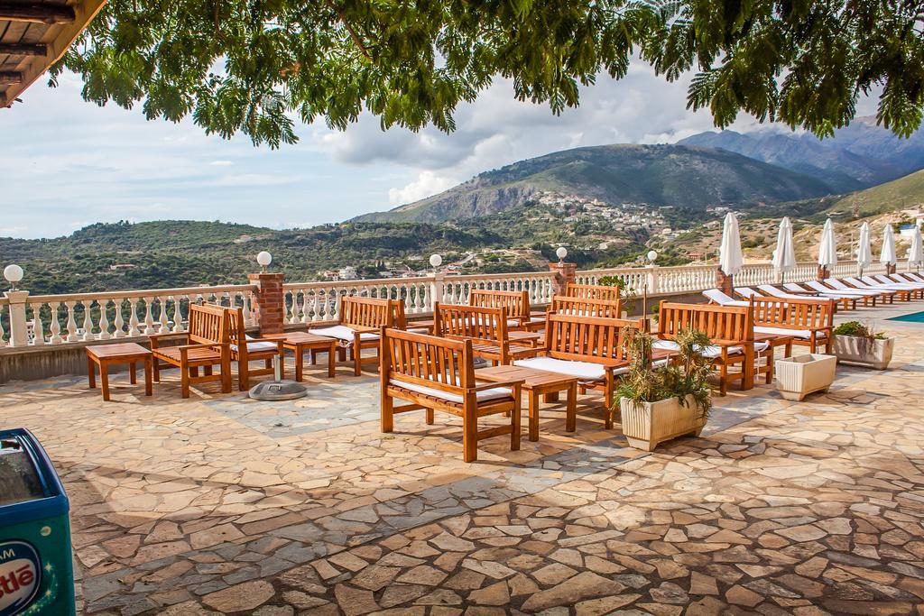 Apart-Hotel Llazari Himarë Dış mekan fotoğraf