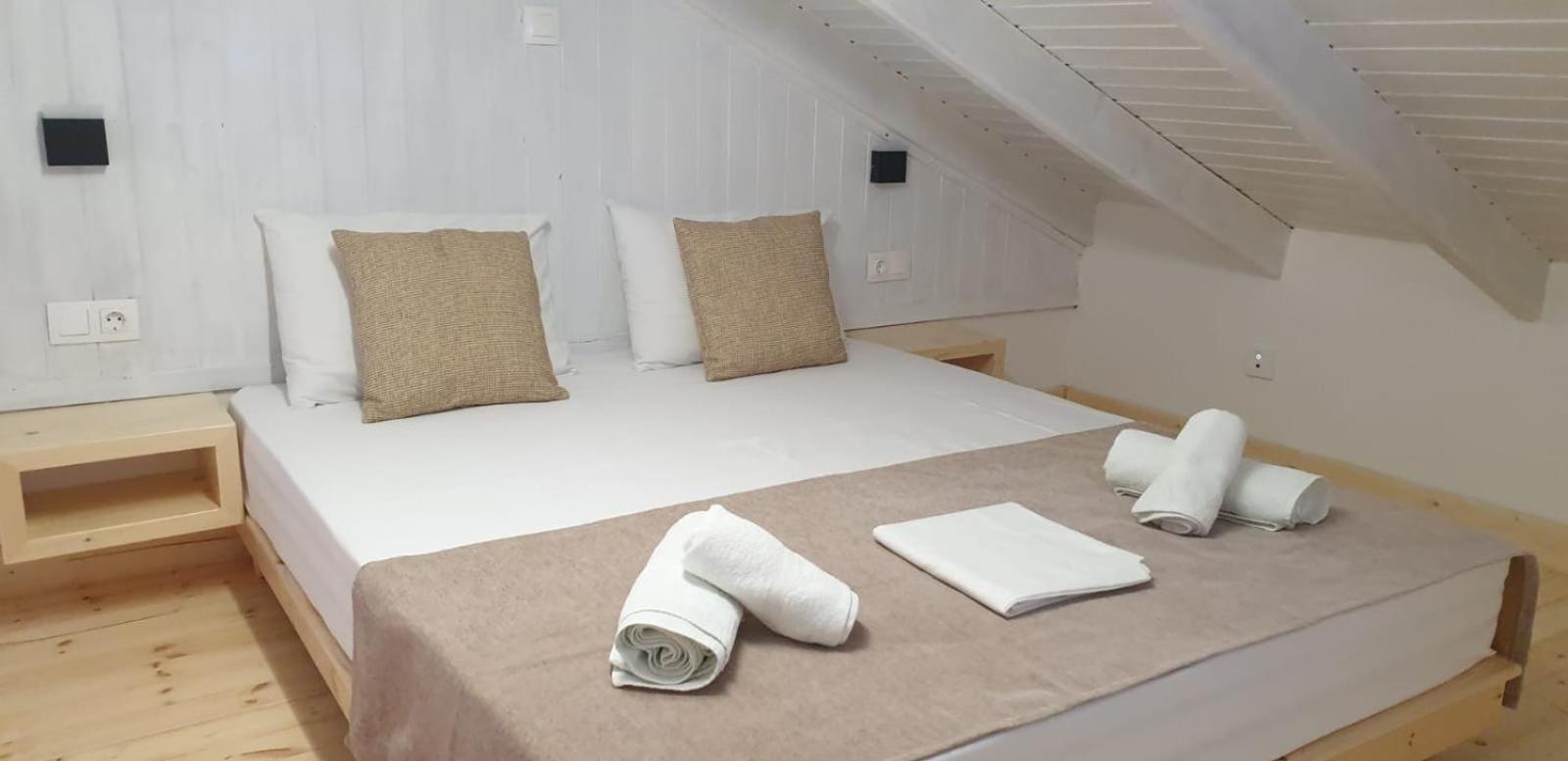 Apart-Hotel Llazari Himarë Dış mekan fotoğraf